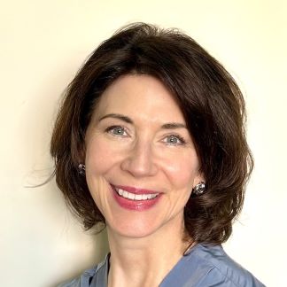 Dr Kristen Murray